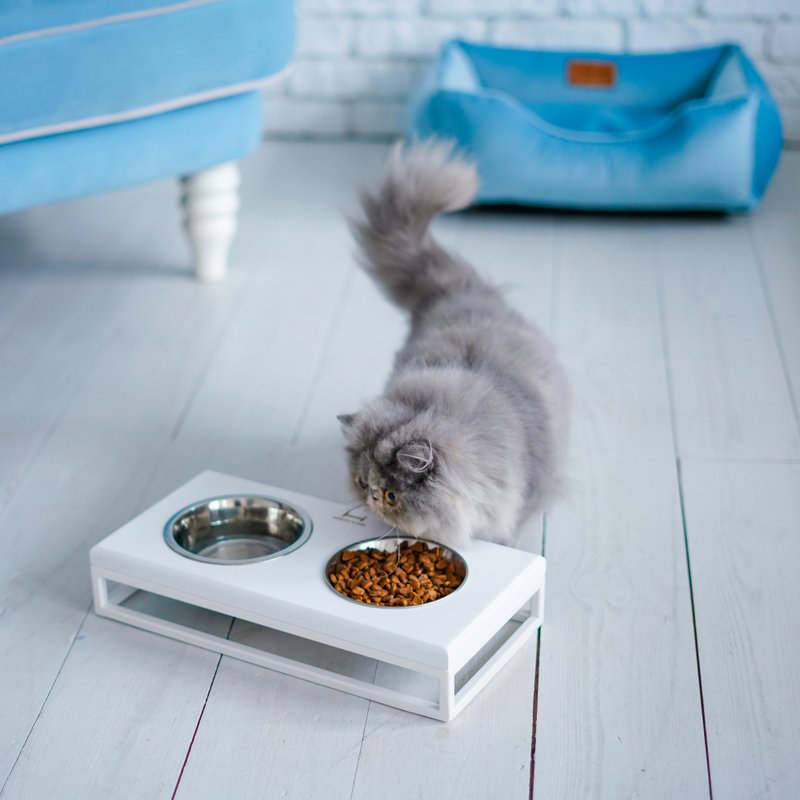 Cat bowls White wooden top, metal base S size 7 cm height, Deep and flat bowls - 寵物碗/碗架/自動餵食器 - 其他材質 白色