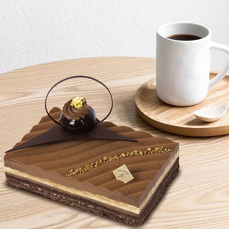 Gold Medal Amedei Chocolate Tea Cake 1LB (Order 3 days in advance) - เค้กและของหวาน - วัสดุอื่นๆ 