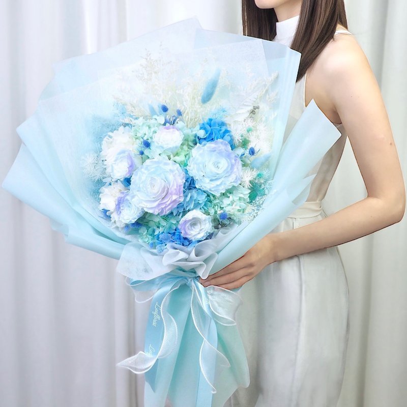 Valentine's Day Bouquet Graduation Flower Chinese Valentine's Day Flower Gradient Color Preserved Flower Bouquet - 2 Colors Available - ช่อดอกไม้แห้ง - พืช/ดอกไม้ สีน้ำเงิน