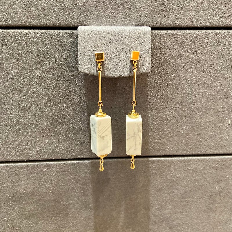 Natural Magnesite stone earrings, sensitive prevention stud - ต่างหู - เครื่องประดับพลอย สีทอง