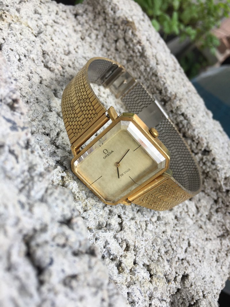 【稀有品】歐米茄OMEGA DE VILLE 金色方形手上鍊古董錶 /中性錶 - 男錶/中性錶 - 其他金屬 金色