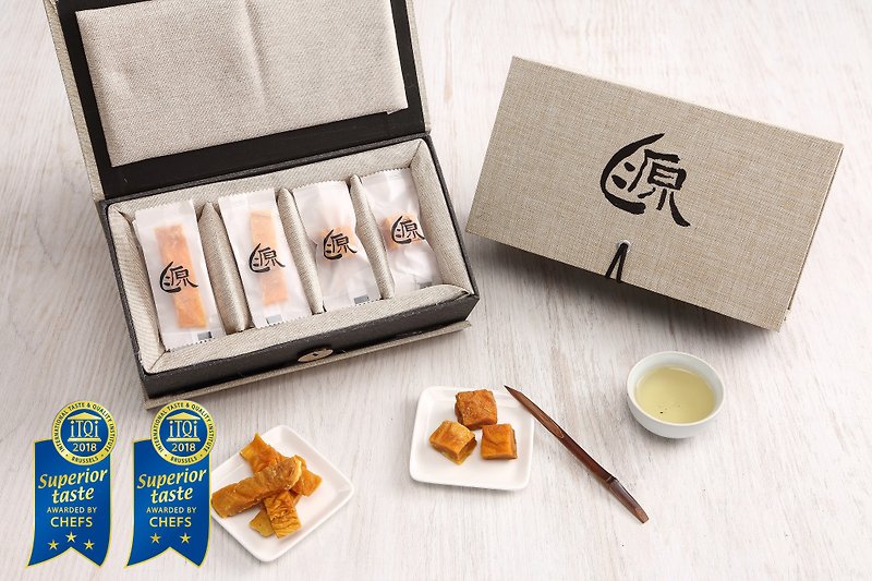 [Fast shipping] Food Michelin delivered to home - [source home mango dry] classic double gift box - ผลไม้อบแห้ง - อาหารสด สีส้ม