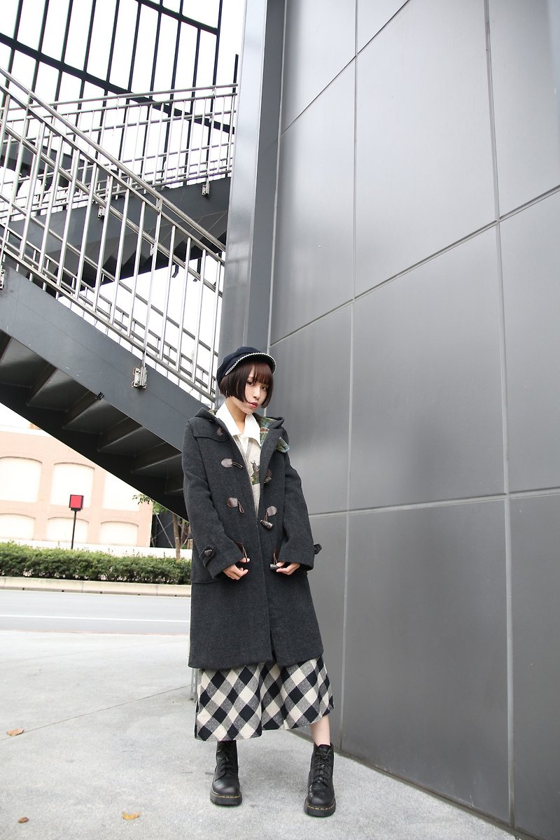 Back to Green:: Iron grey lining //vintage coat - Women's Casual & Functional Jackets - Wool 