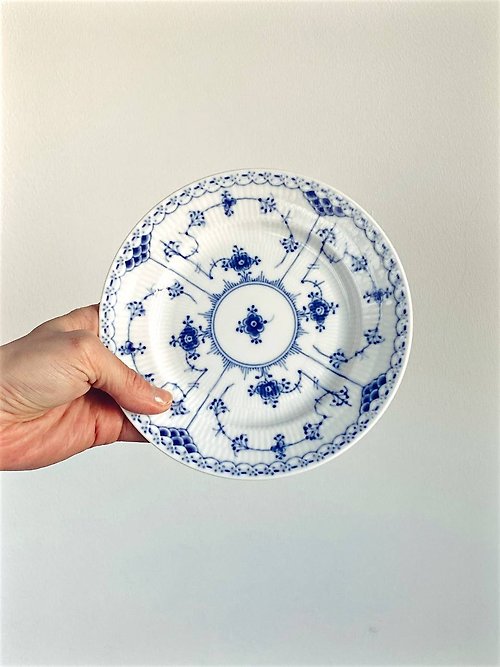 OneMoreDeal Plate, Blue fluted Half lace collection, 17 cm, Royal Copenhagen
