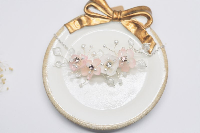 スワロフスキー銅銀ネックレス樹脂接着剤（ピンク、白）約手作り布の花ハンドMelastoma - ネックレス - コットン・麻 多色