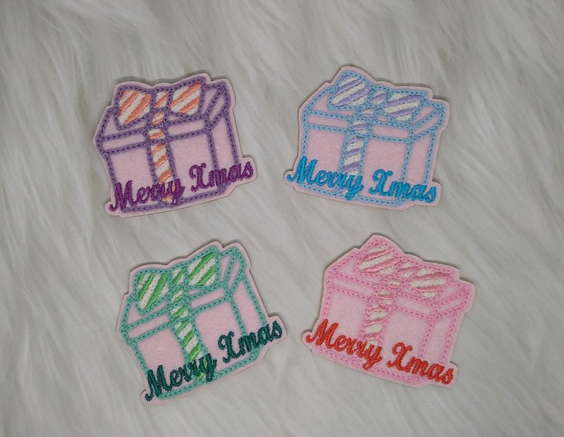 Stickers [Christmas Series~Gifts] Embroidery Stickers Christmas Gift Gift Box Ironing Stickers - Stickers - Thread Pink