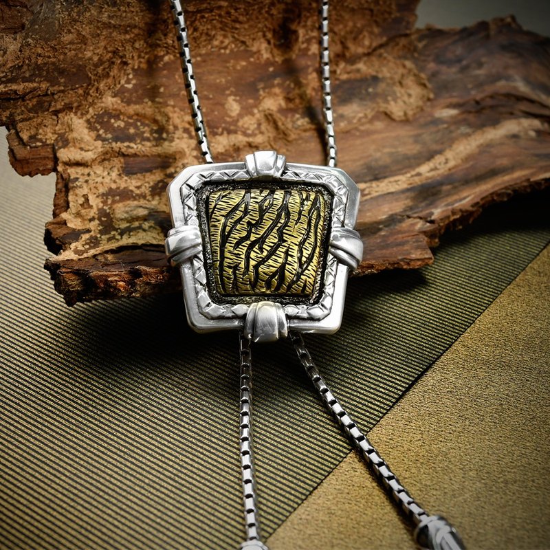 Frenzy-Tiger Print Paul Tie Bolo Tie Necklace Metal Rope Tie Long Necklace - เนคไท/ที่หนีบเนคไท - โลหะ สีเงิน