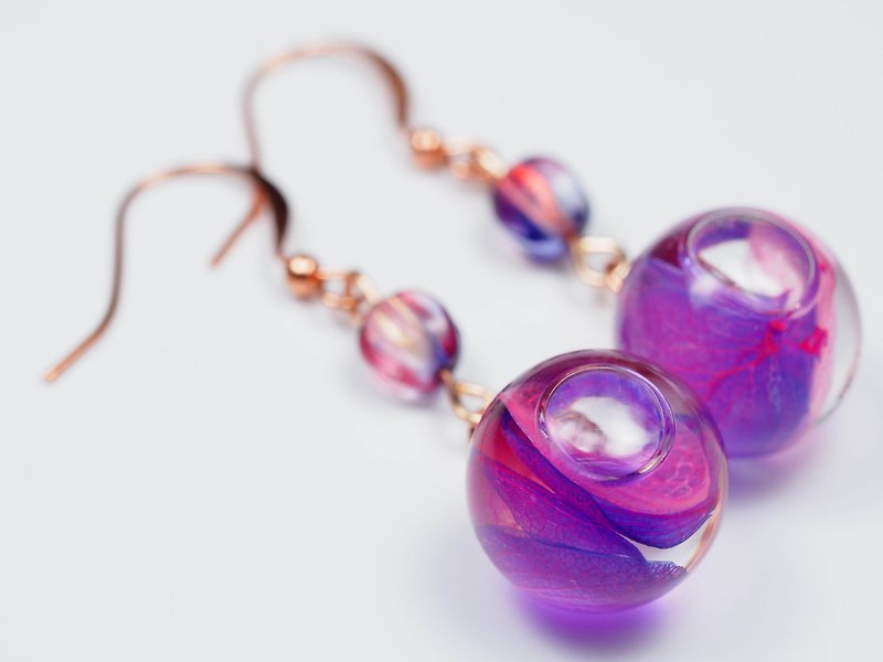 Love Homework-OMYWAY日本の紫色のアジサイのフローティングフラワーガラスビーズガラス玉のイヤリングイヤクリップ1.4 cm - ピアス・イヤリング - ガラス ホワイト