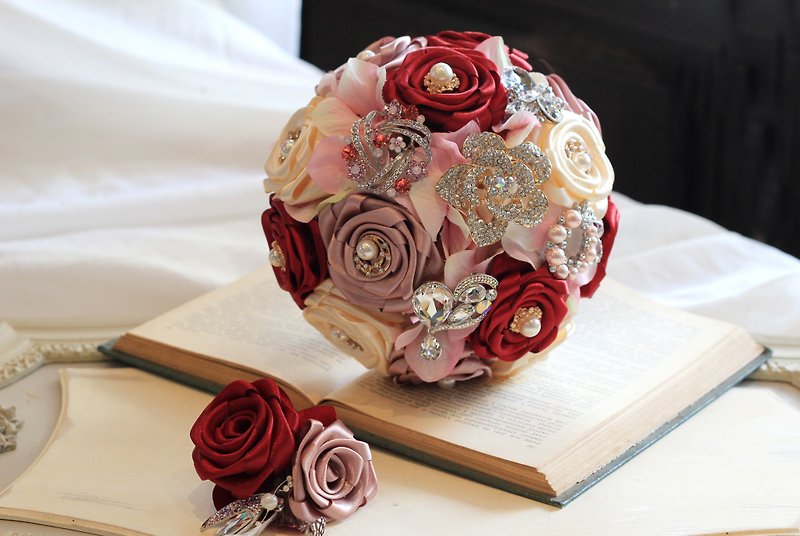 Jewelry bouquet [Rose Jewelry Series] discount combination of corsage and bouquet (optional color) - อื่นๆ - กระดาษ หลากหลายสี