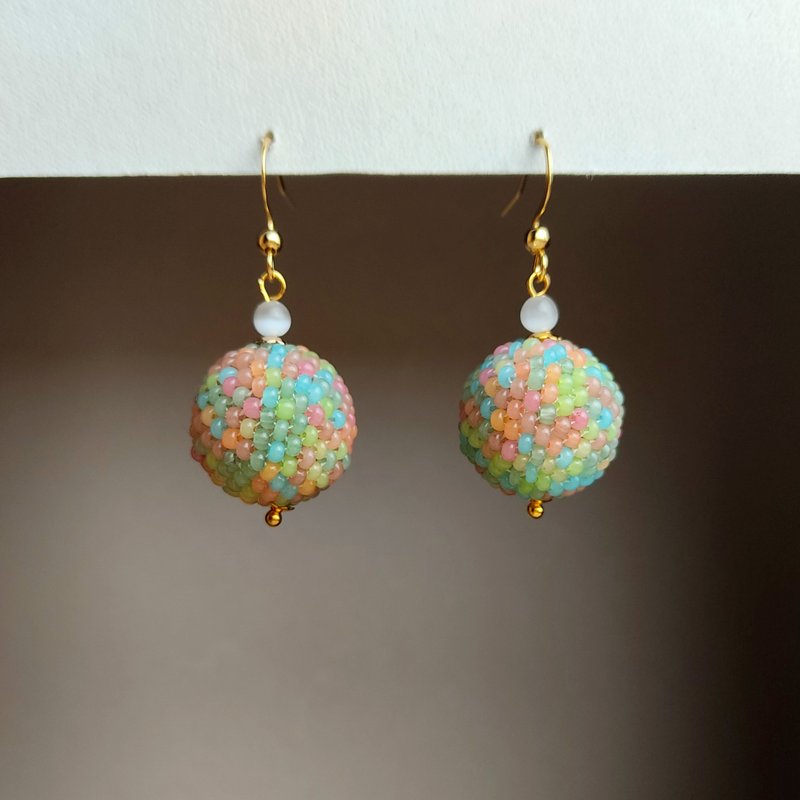 Pastel ball earrings beaded dangle earrings drop - 耳環/耳夾/耳骨夾 - 玻璃 多色