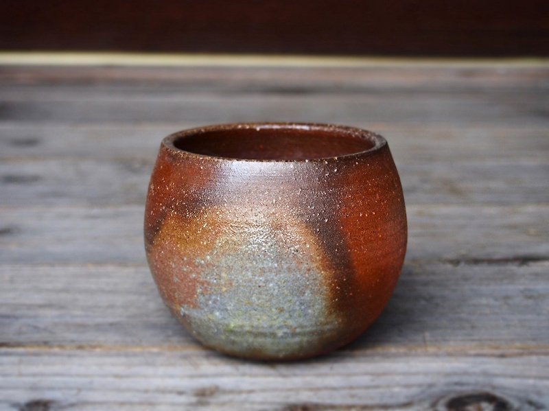 Copy Bizen Free Cup (medium) f1 - 030 - Mugs - Pottery Brown