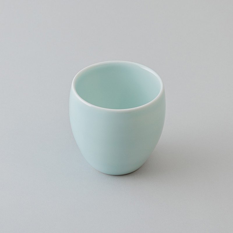 Japan 39arita Japan-made Arita ceramic double-layer insulation cup-200ml-Qingbaici - Teapots & Teacups - Pottery Green