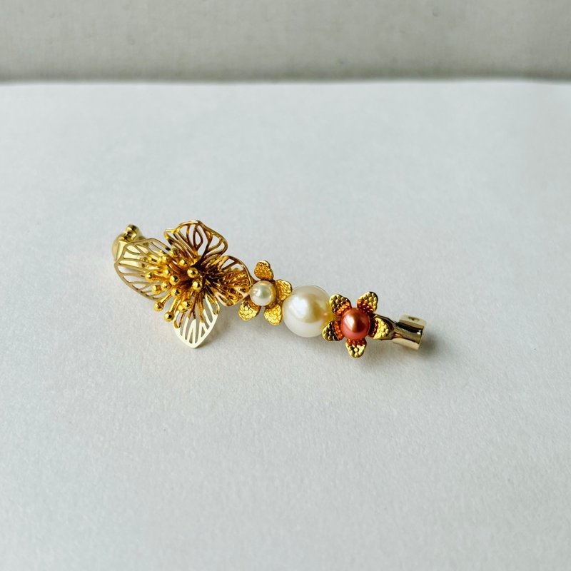 花蕊 淡水珍珠 黃銅胸針 35mm 珍珠 - 胸針 - 珍珠 白色
