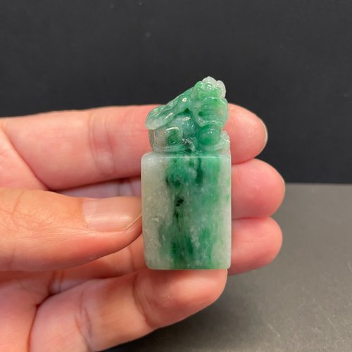 元元圓滾滾 水晶手鍊 瀚玉珠寶 天然翡翠 白底青貔貅綠印章 翡翠印章 貔貅 招財避邪