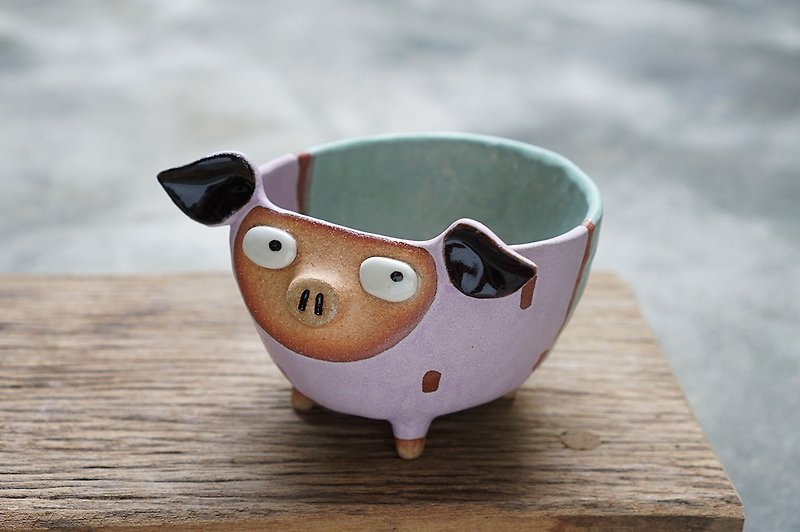Pig pot , cactus , handmade ceramic , pottery - Pottery & Ceramics - Pottery Purple