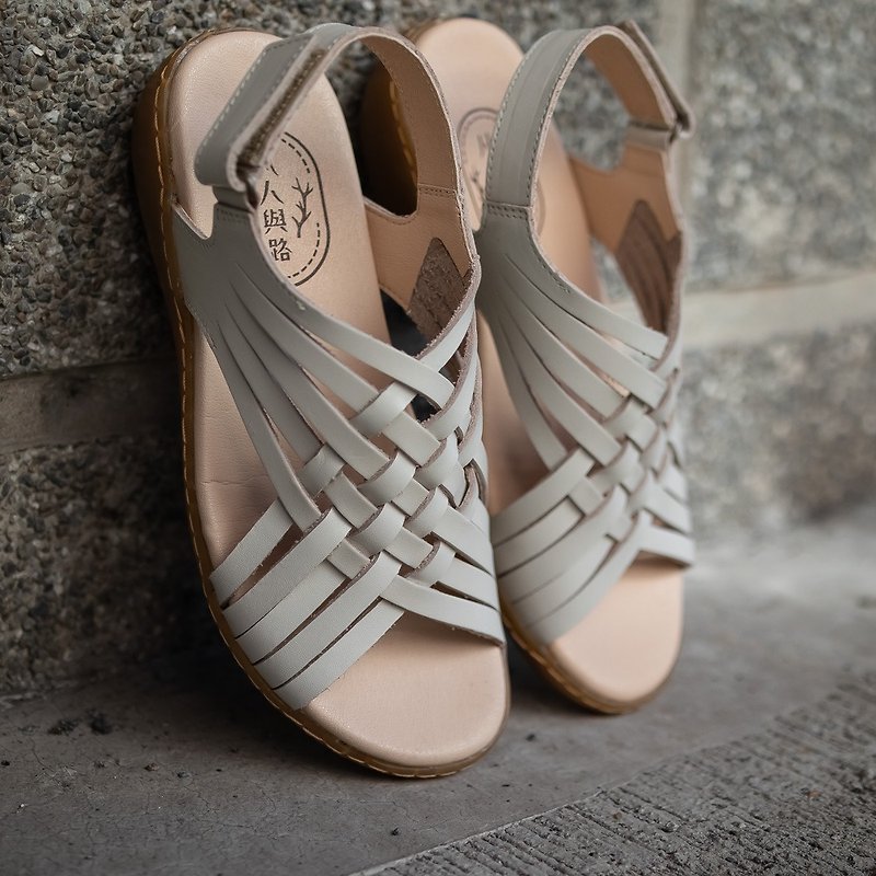 Roman Sandals_Pearl Rice - รองเท้ารัดส้น - หนังแท้ ขาว