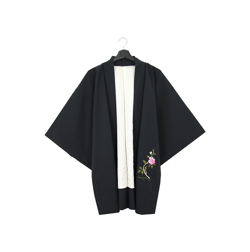 Back to Green-日本帶回羽織和服 刺繡 藍粉花朵 /vintage kimono - 外套/大衣 - 絲．絹 