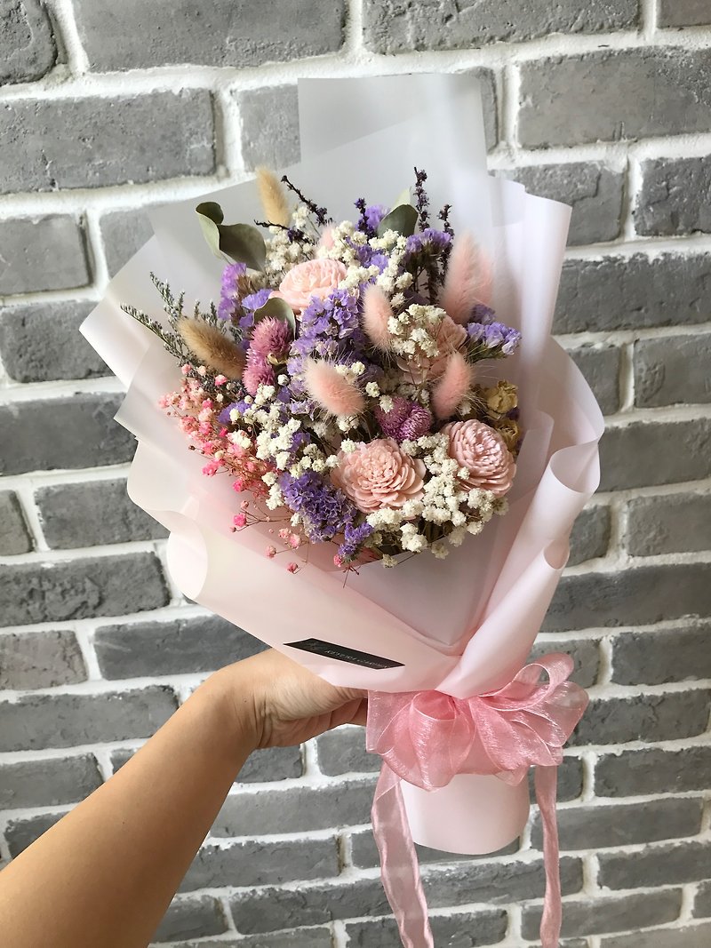 璎珞Manor*G08*Gift bouquet / eternal flower. Dry flower / Graduation season / Valentine's Day / Mother's Day - ช่อดอกไม้แห้ง - พืช/ดอกไม้ 