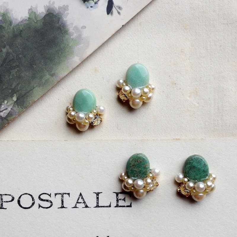 14 kgf natural green chalcedony x vintage pearl bijou earrings / brass earrings - Earrings & Clip-ons - Gemstone Green