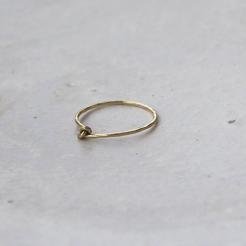 Brass ring thread knot - แหวนทั่วไป - โลหะ สีทอง