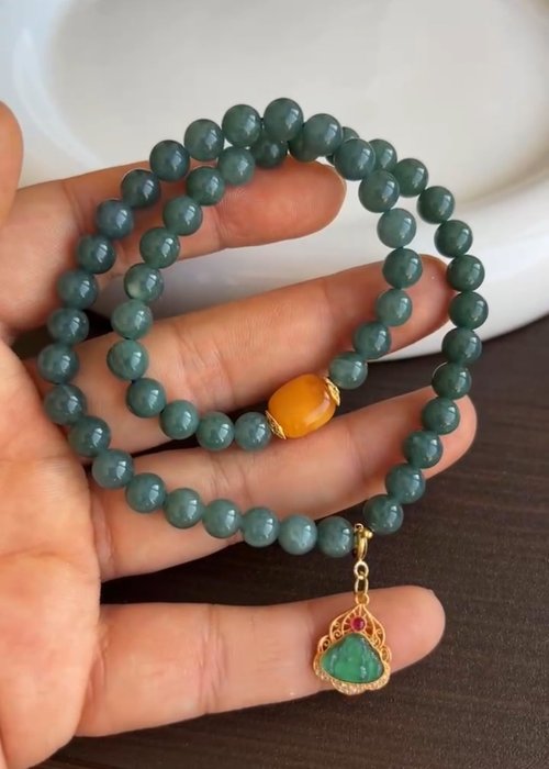 Angel's tears 天使之淚 Jewelry Design 6mm瓜地馬拉天然原礦A貨藍水翡翠蜜蠟隨形翡翠彌勒佛設計多圈手串