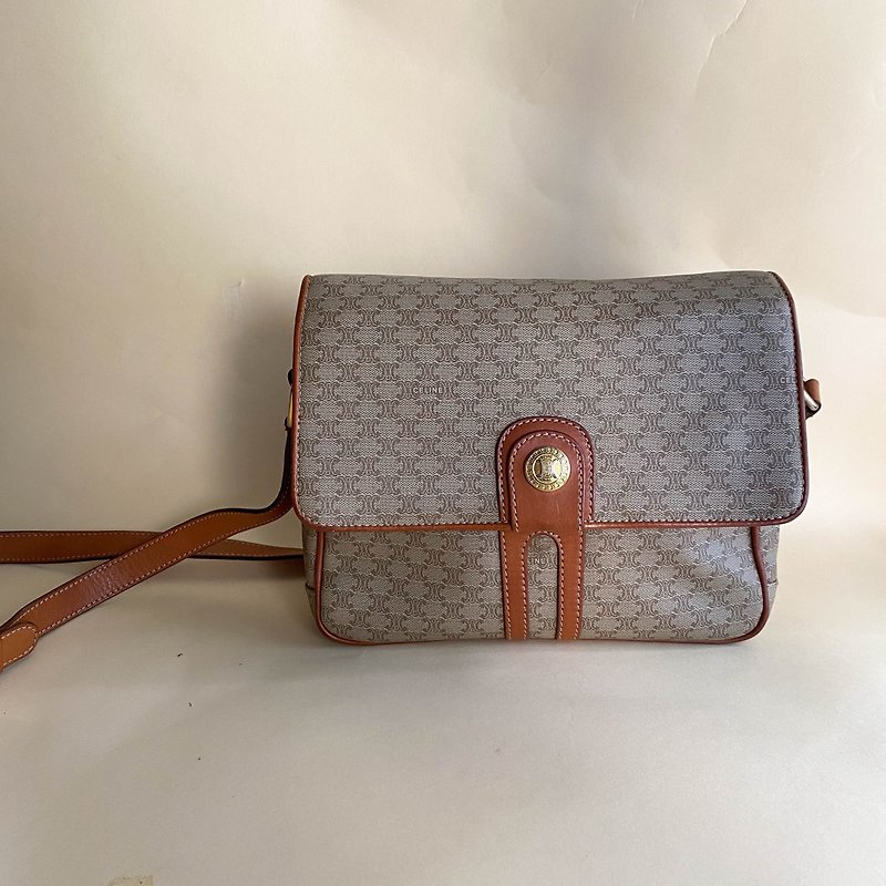 Second-hand bag Celine│Shoulder bag│Crossbody bag│Vintage bag│Side backpack│Girlfriend gift - Handbags & Totes - Genuine Leather Brown