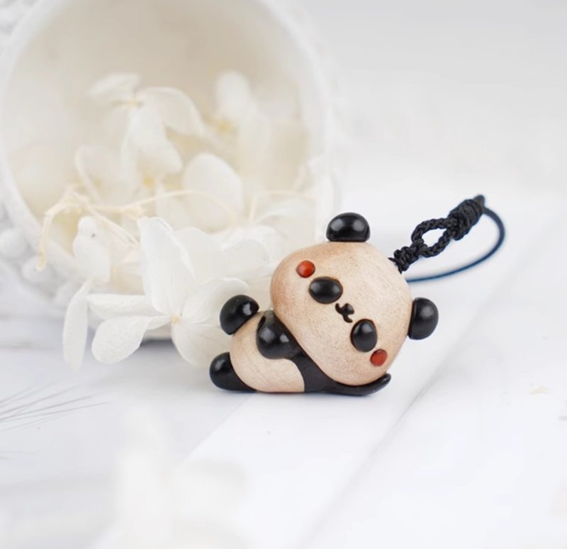【情緒手作】 可愛熊貓/紫光檀/科檀/楓木/吊墜掛件 - 吊飾/掛飾 - 木頭 多色