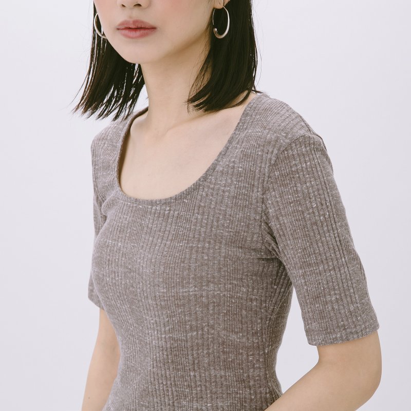 U領五分袖針織上衣 - 可可 - 女 T 恤 - 棉．麻 咖啡色