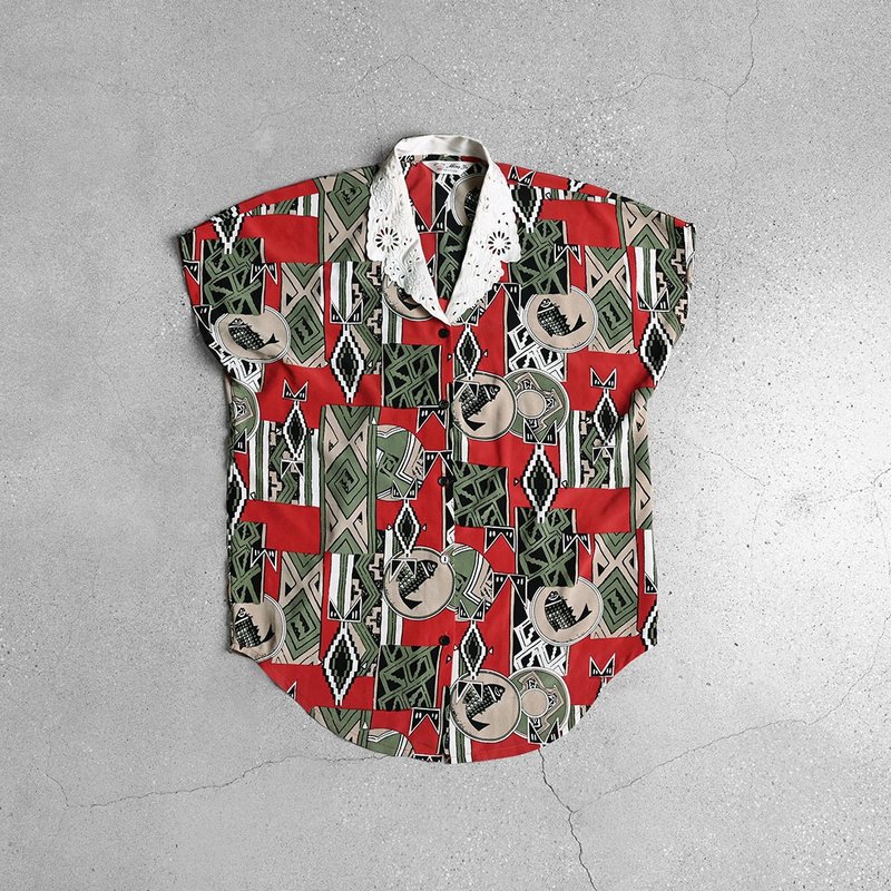 Vintage Chiffon Blouse - เสื้อผู้หญิง - วัสดุอื่นๆ สีแดง
