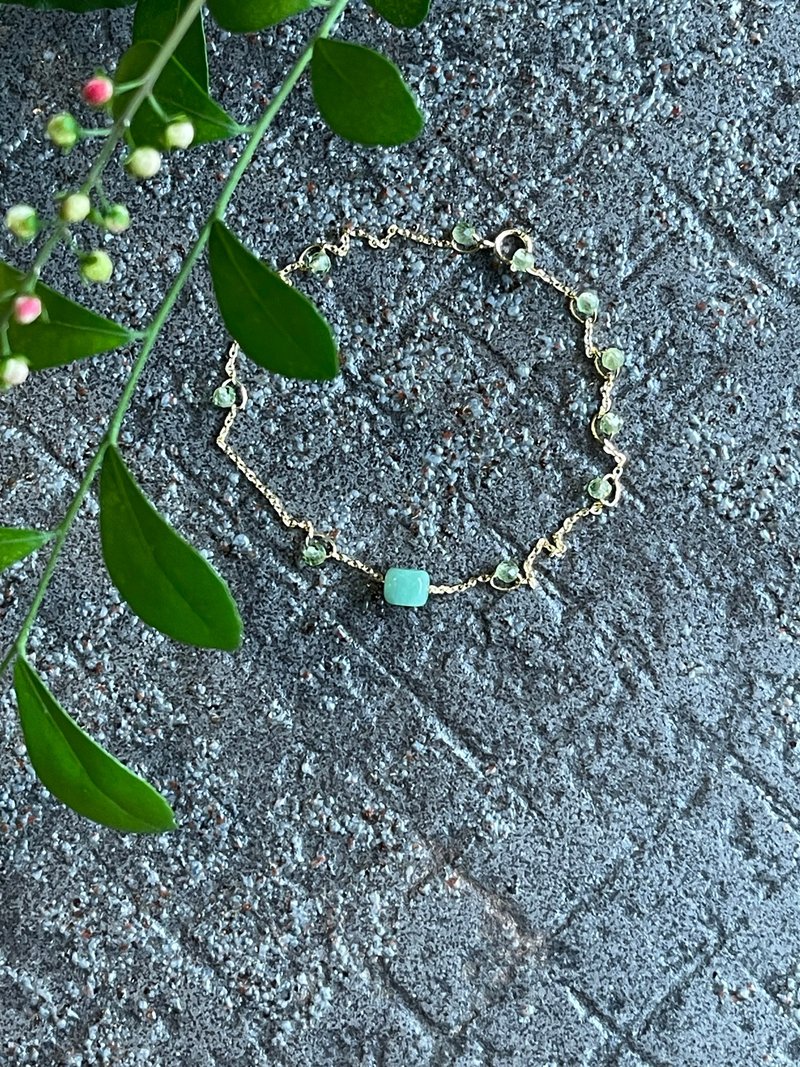 細手鍊 II 緬甸玉綠方塊X橄欖石 I 防敏包金保色鍊緬甸A貨翡翠 - 手鍊/手環 - 玉石 