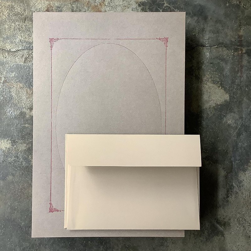 信紙組/甜蜜回憶相框/活版印刷/紅茶色信紙/奶茶色信封 - 信封/信紙 - 紙 紅色