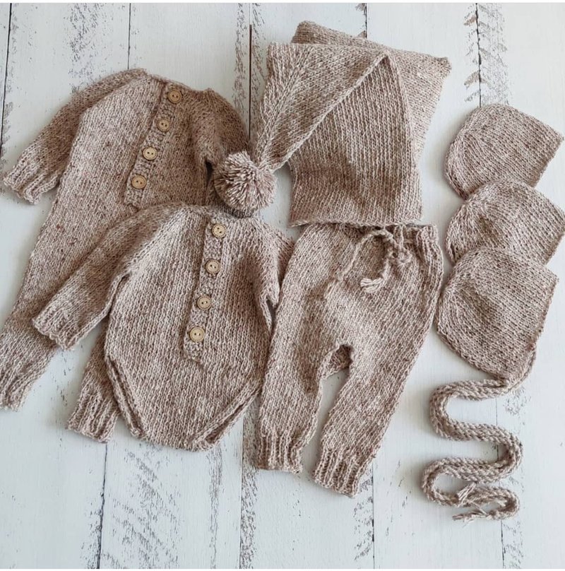 Newborn tweed Bonnet, romper, outfit, pillow, sleepy cap, pants - Baby Accessories - Wool 