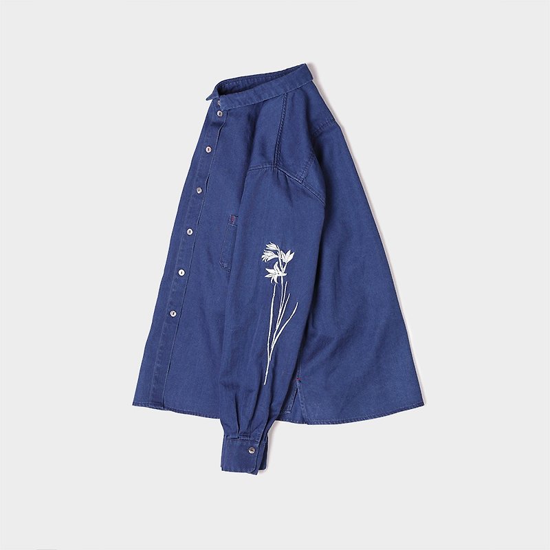 テンセル綿の包み込みの薄いフレーム刺繍シャツ - シャツ・ブラウス - コットン・麻 ブルー