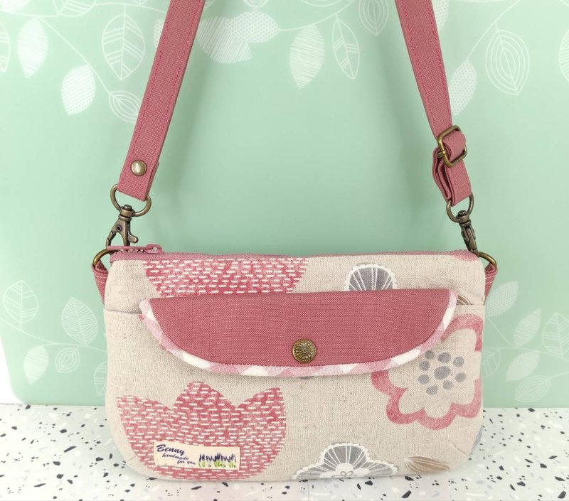 Mobile phone bag - geometric flower - กระเป๋าแมสเซนเจอร์ - ผ้าฝ้าย/ผ้าลินิน 