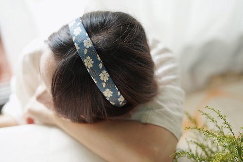 Antique tie modified handmade headband - winter flowers - gray blue -  narrow version