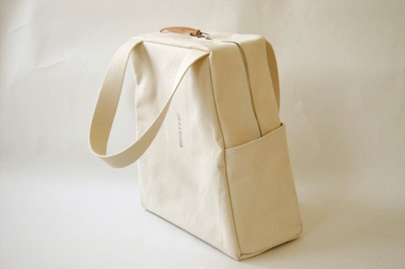 Tote bag DAMBO - กระเป๋าถือ - ผ้าฝ้าย/ผ้าลินิน ขาว