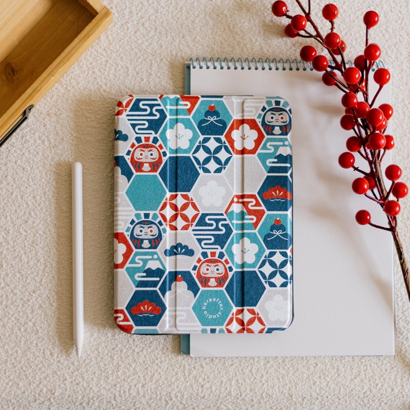 【iPad Case】Hexagonal Daruma/Blue Red - เคสแท็บเล็ต - ซิลิคอน สีแดง