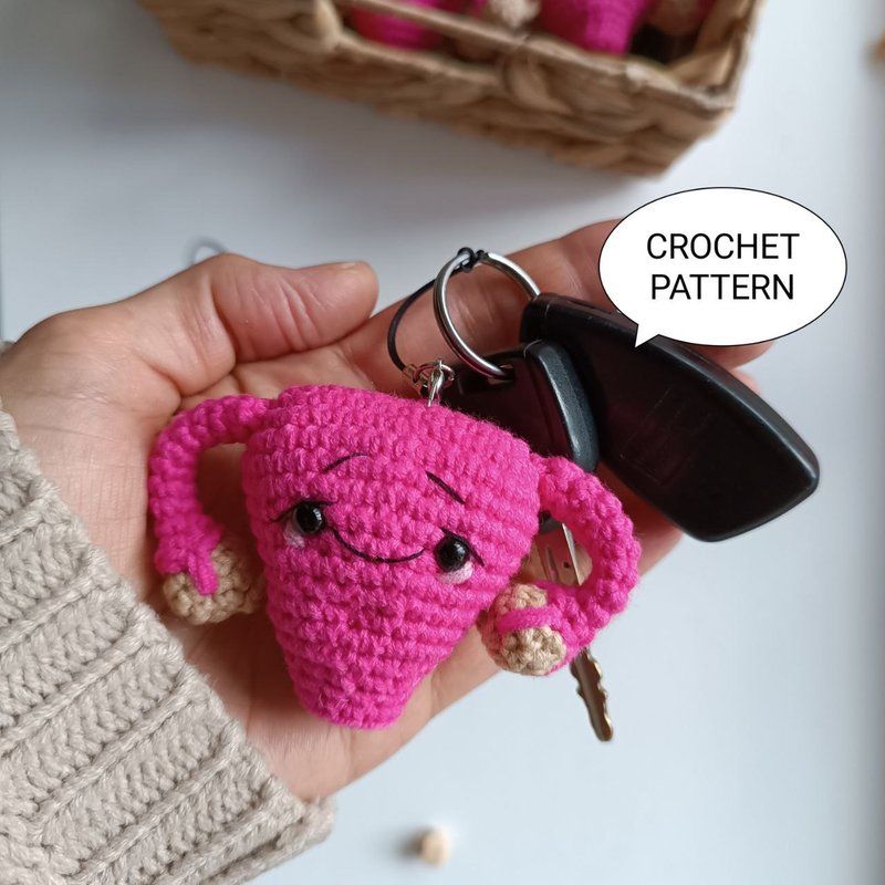 Crochet pattern uterus model keychain, crochet uterus, amigurumi uterus, uterus - 手工藝教學/工具書 - 其他材質 