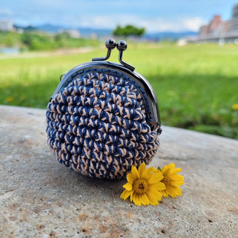 【YZG crochet】-two-color reverie-mini gold coin purse - Coin Purses - Cotton & Hemp Blue