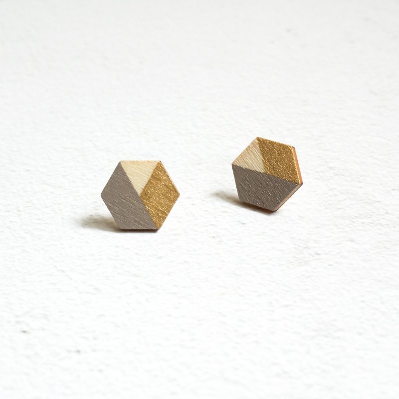 Earrings stud ear clip wooden gold-plated geometric hand drawn hexagon hand made ornament gift - ต่างหู - ไม้ สีเทา