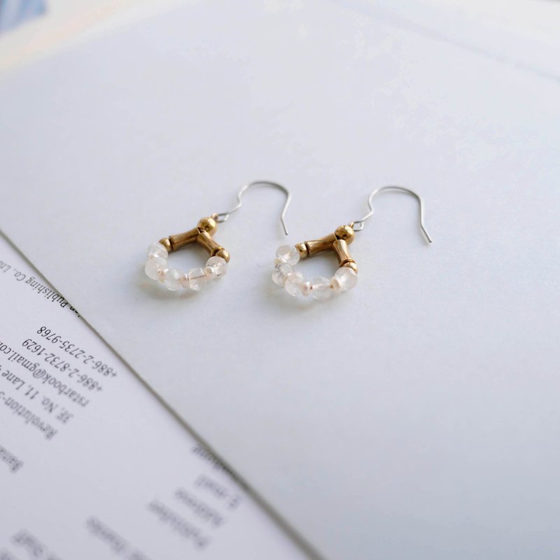 [Smiling Moonlight] Moonstone Pearl Earrings - ต่างหู - ไข่มุก ขาว