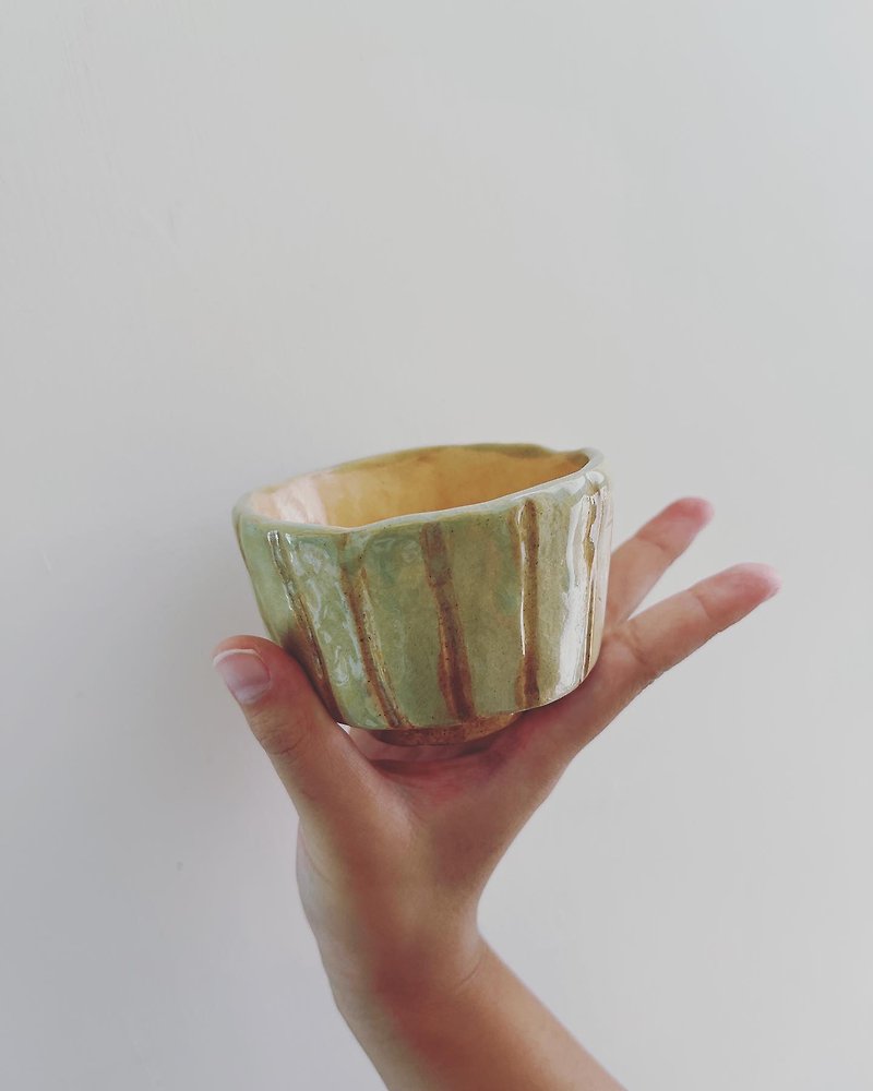 手工陶瓷茶杯