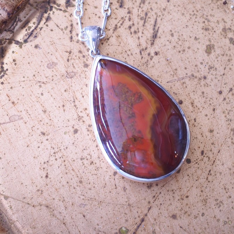 Natural Red Agate Beautiful Agate handmade Sterling Silver Necklace - สร้อยคอ - เครื่องประดับพลอย สีแดง
