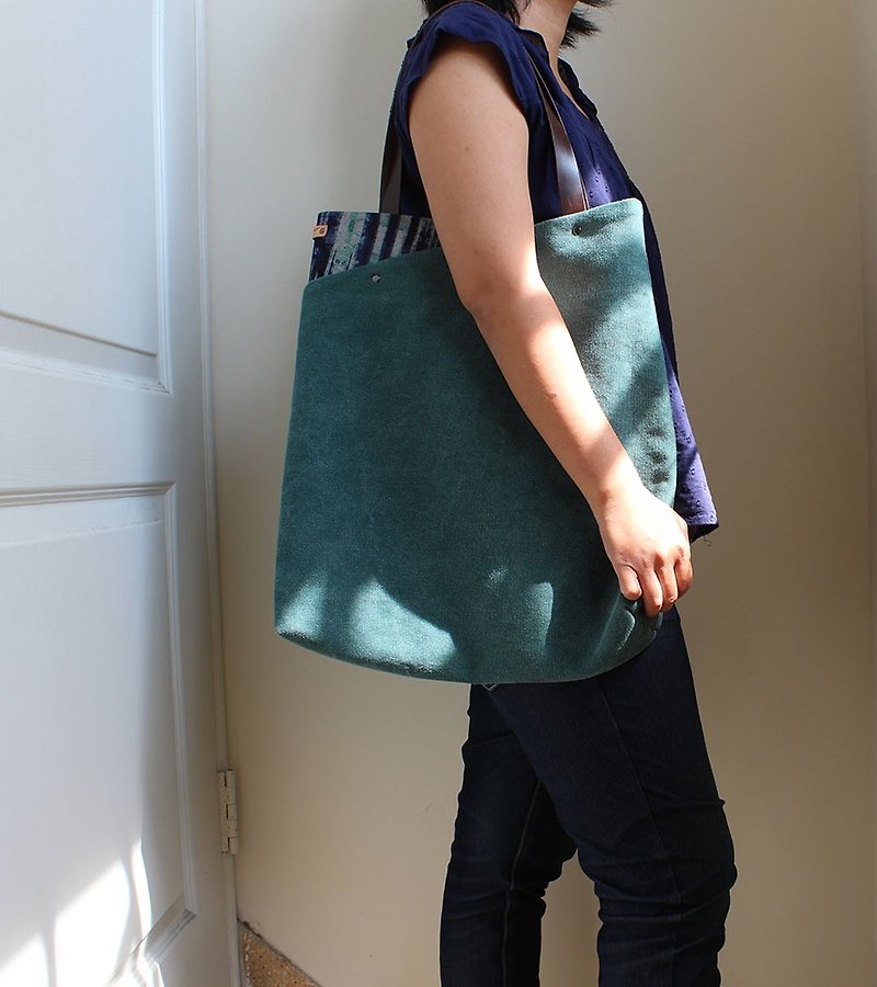 Single-sided bag / shoulder bag / Japanese washed canvas / casual bag - Messenger Bags & Sling Bags - Cotton & Hemp Green