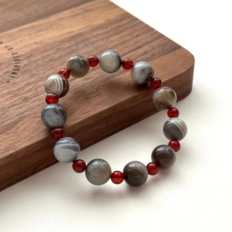 [Boho Style] Persian Gulf Agate Red Agate Bracelet Amulet Friendly Eliminates Stress and Fatigue - สร้อยข้อมือ - เครื่องประดับพลอย หลากหลายสี