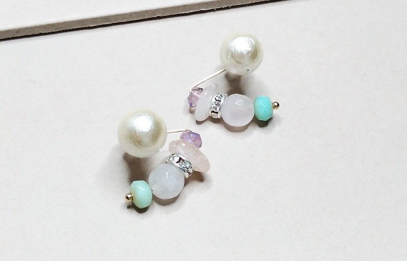 Smile true - Japanese cotton pearl 14KGF earrings ear clip - Earrings & Clip-ons - Gemstone Multicolor