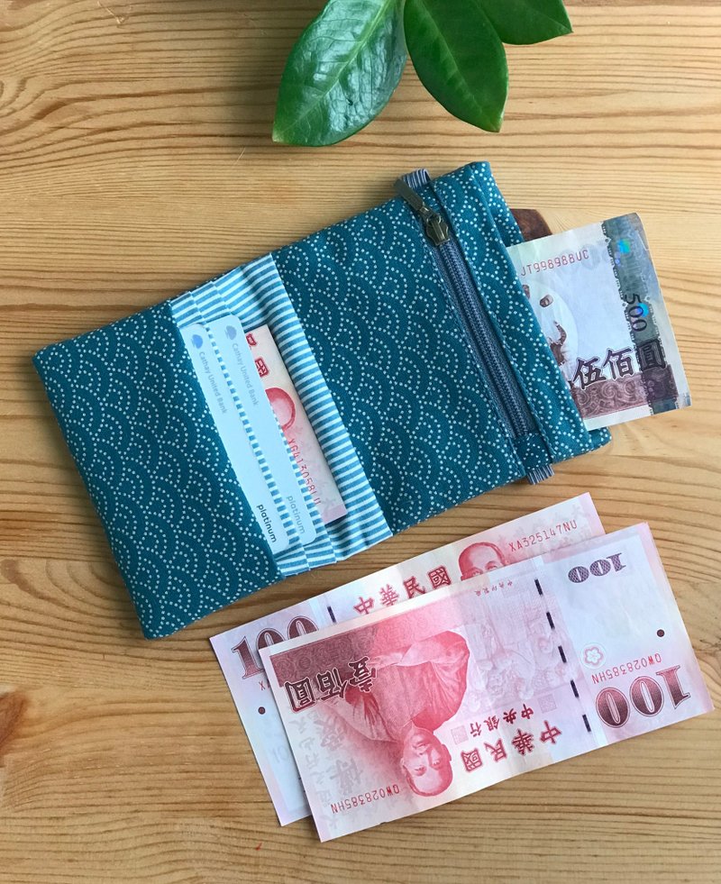 Japanese Cotton Fabric Classic Print Short Wallet | Neutral, Minimalist Design | Suitable for Men and Women - กระเป๋าสตางค์ - ผ้าฝ้าย/ผ้าลินิน หลากหลายสี