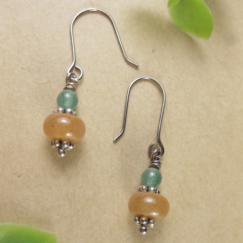 [Spring is coming] Sterling silver design earrings Aventurine+Topaz (ear hook)/can change the Clip-On/ - Earrings & Clip-ons - Jade Orange