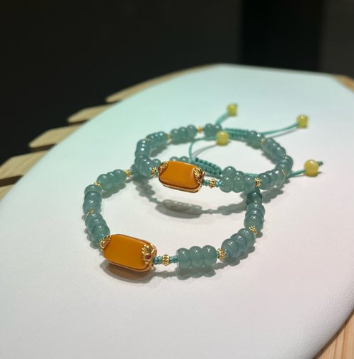 Angel's tears 天使之淚 Jewelry Design 5mm瓜地馬拉 天然原礦A貨 糯種藍水翡翠 銀鑲蜜蠟設計單圈手串s
