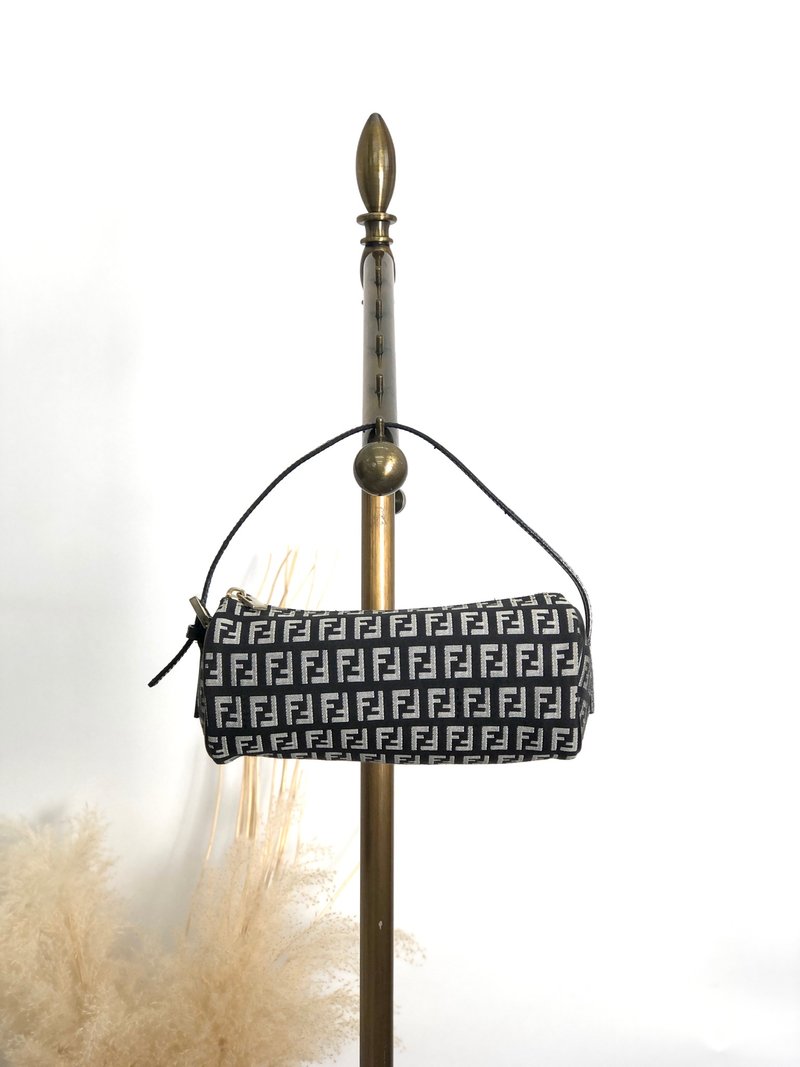 【 日本直送　名牌中古包 】FENDI フェンディ ズッキーノ ハンドバッグ ブラック ジャガード アクセサリーポーチ vintage オールド zrasnu - 手提包/手提袋 - 棉．麻 黑色